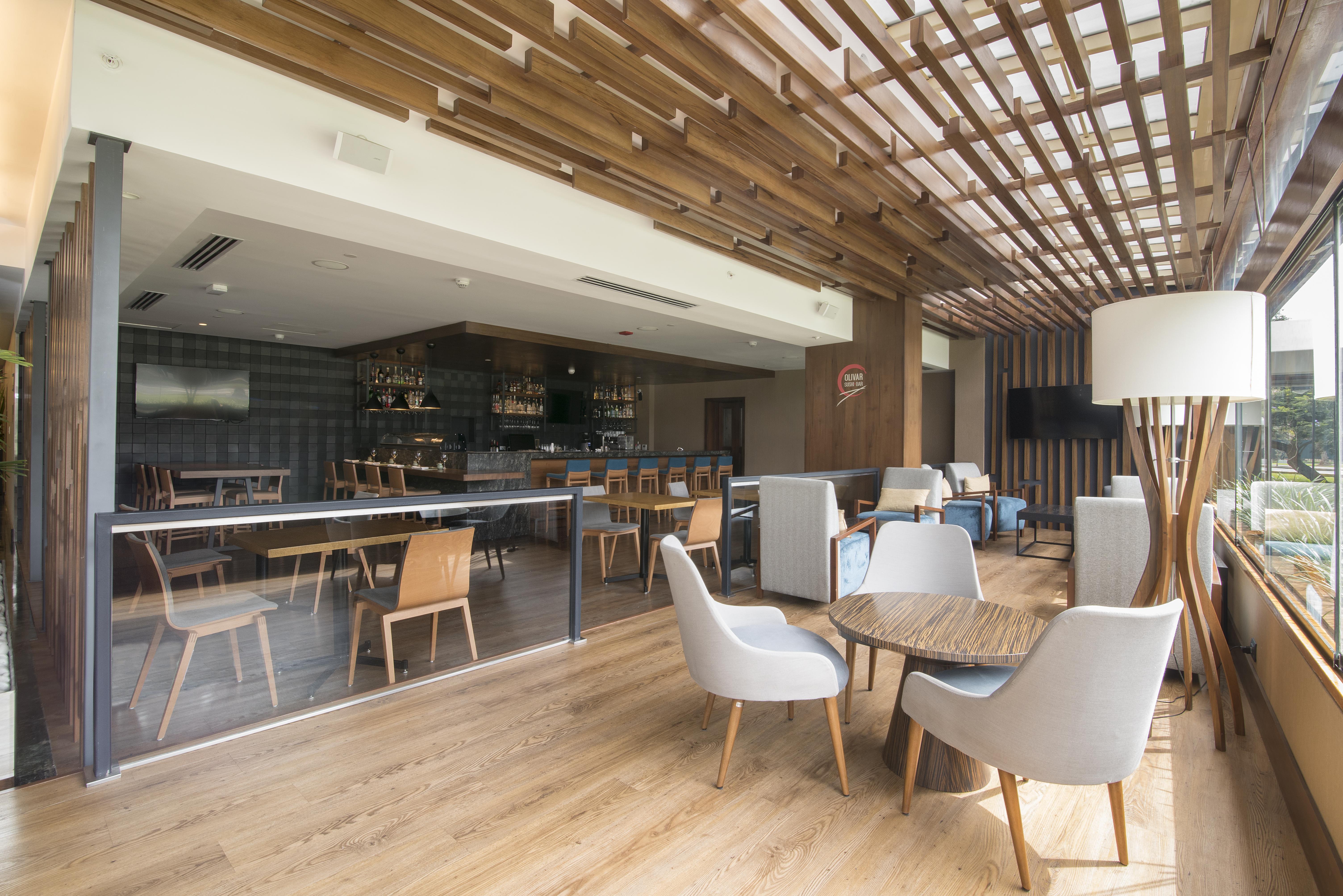 Sonesta Hotel El Olivar Lima Exterior photo The lounge at the airport
